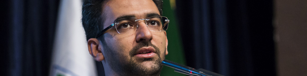 گوشی‌های وارداتی با ارز ۴۲۰۰ تومانی را چند برابر قیمت می‌فروشند